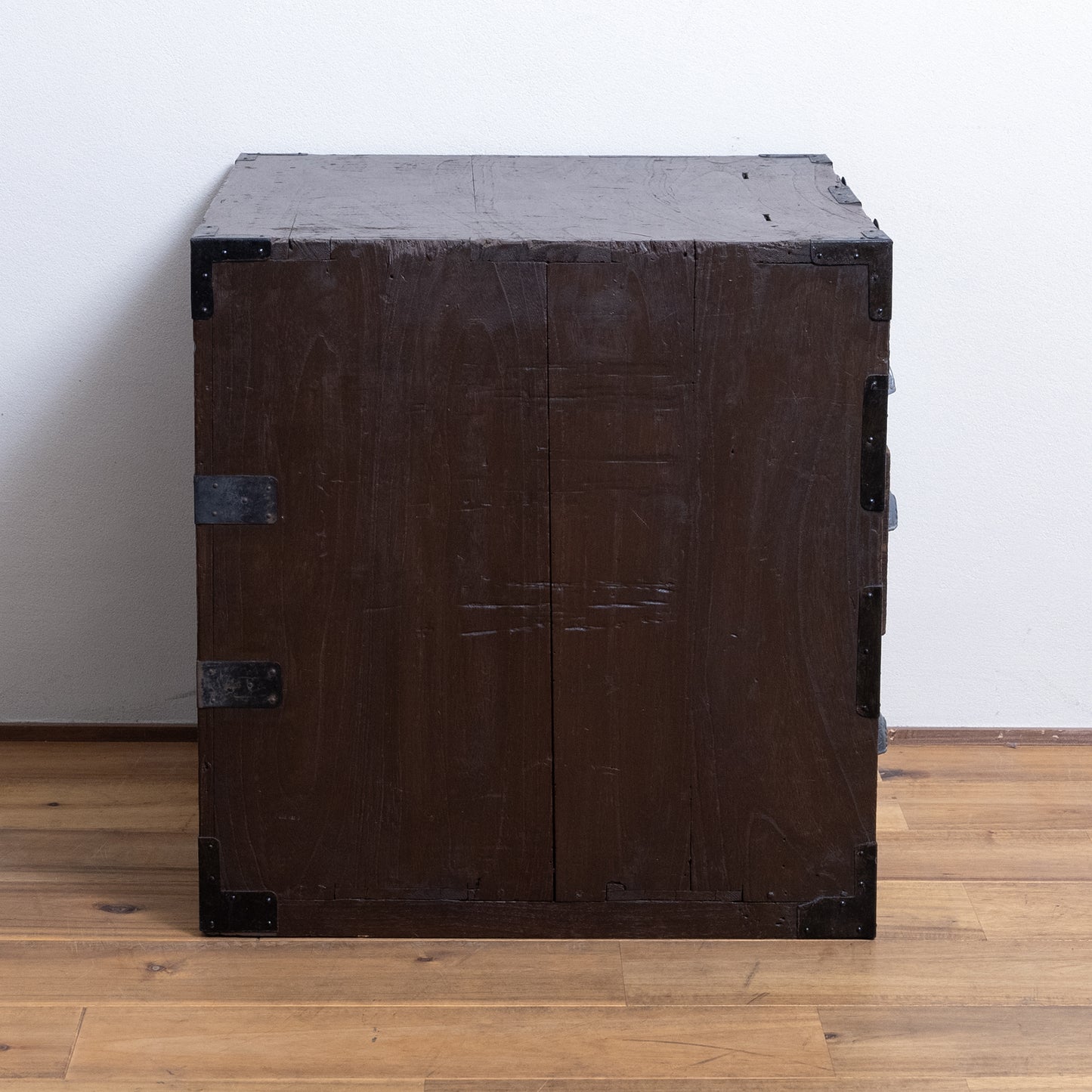 Japanese Antique Drawer with 3 tiers. (Hikidashi) NIPPONDO
