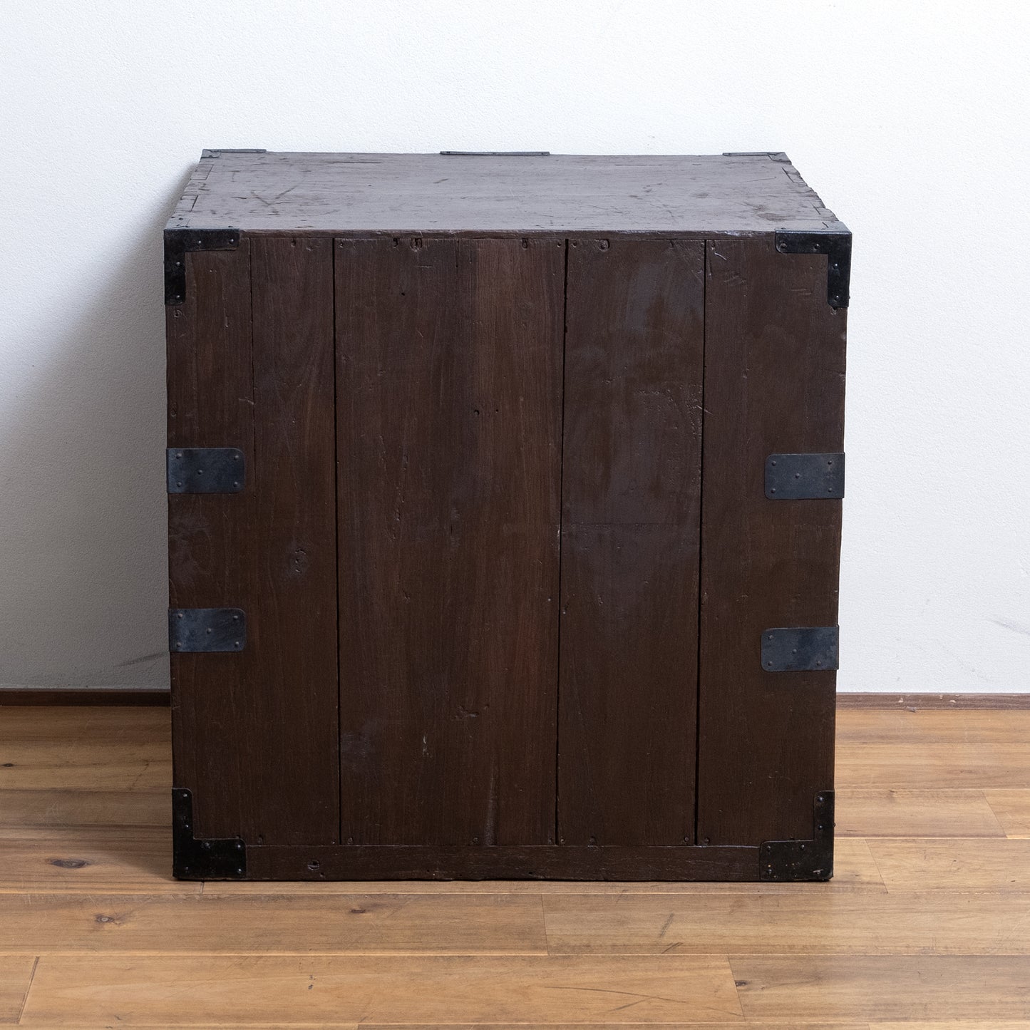 Japanese Antique Drawer with 3 tiers. (Hikidashi) NIPPONDO