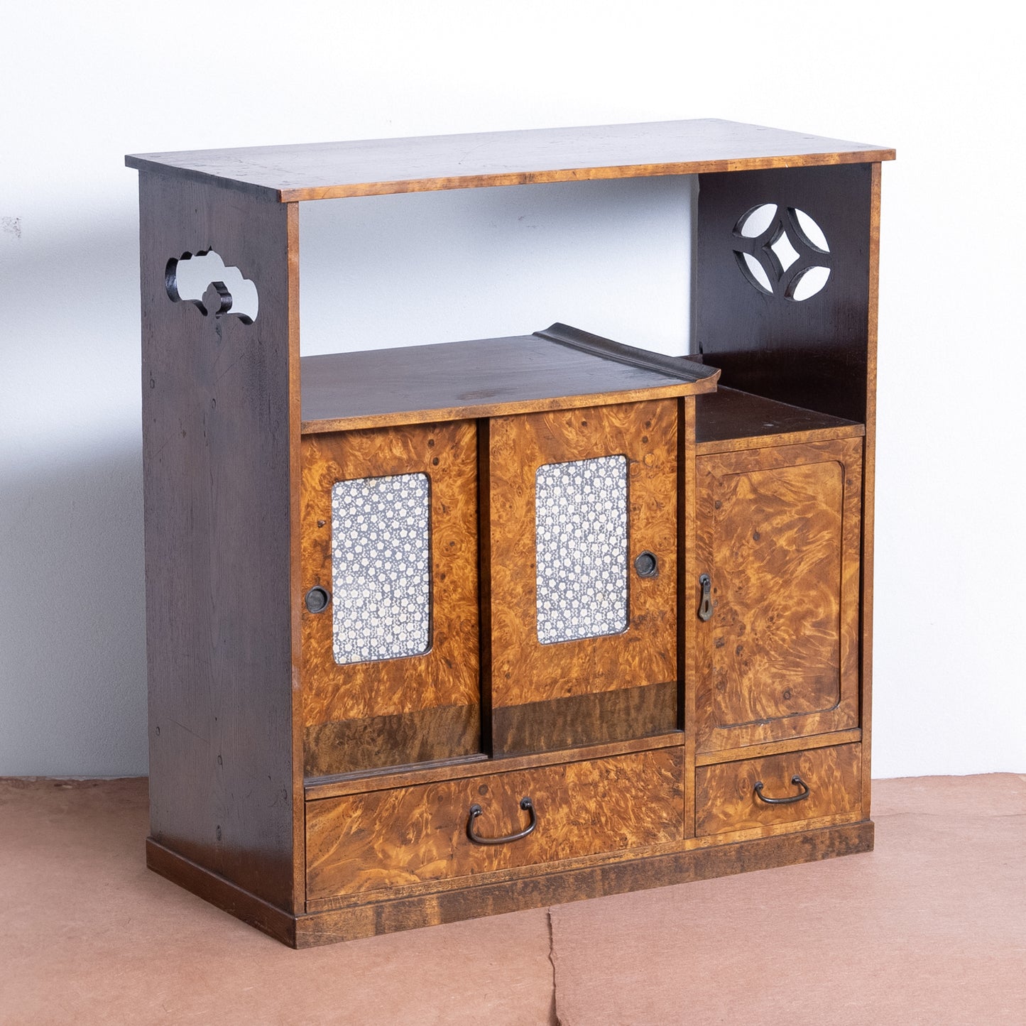 Japanese Antique Display Cabinet (Kazaridana) NIPPONDO
