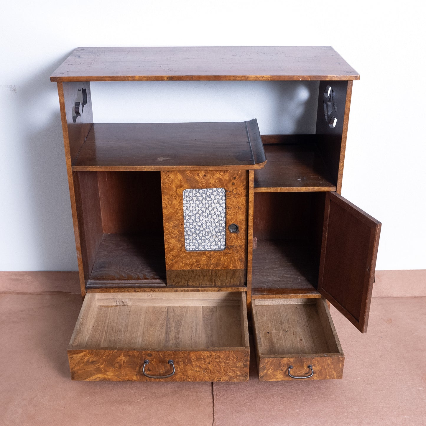 Japanese Antique Display Cabinet (Kazaridana) NIPPONDO