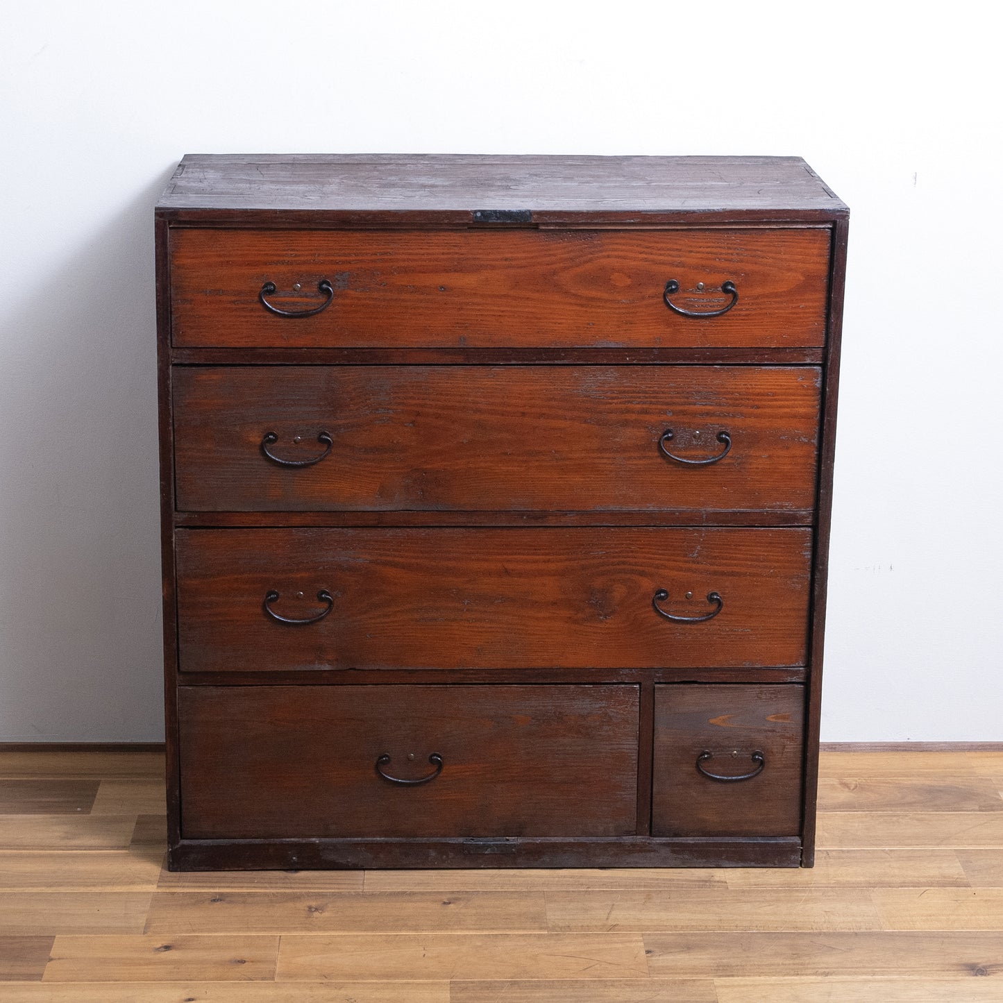 Japanese Antique Room Chest (Heya Tansu) NIPPONDO