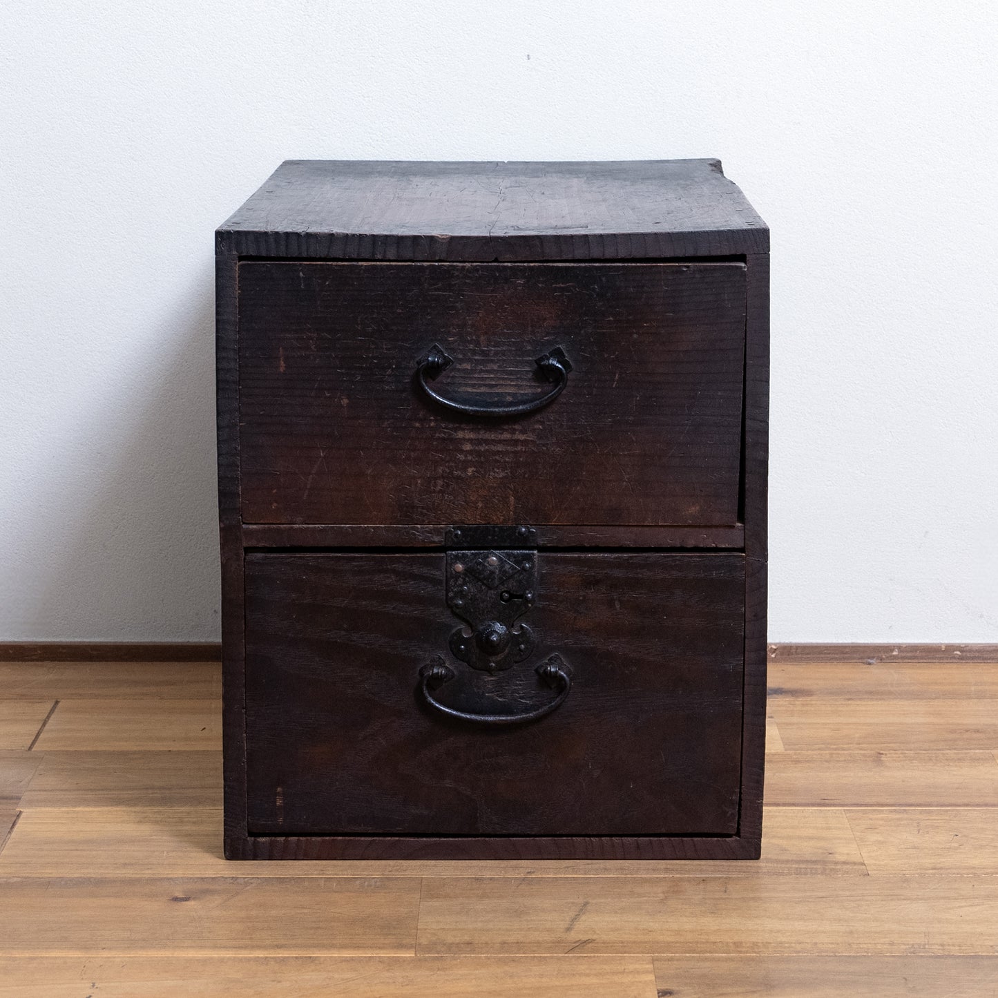 Japanese Antique Small Drawer (Kohikidashi) NIPPONDO