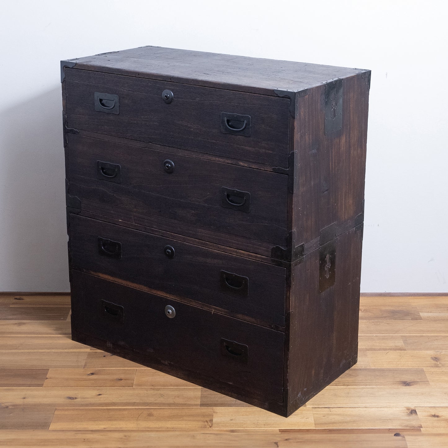 Japanese Antique Room Chest (Heya Tansu) NIPPONDO