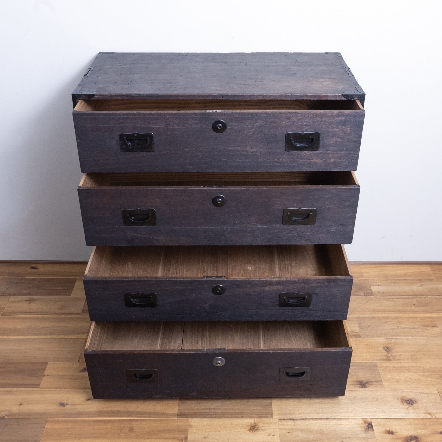 Japanese Antique Room Chest (Heya Tansu) NIPPONDO