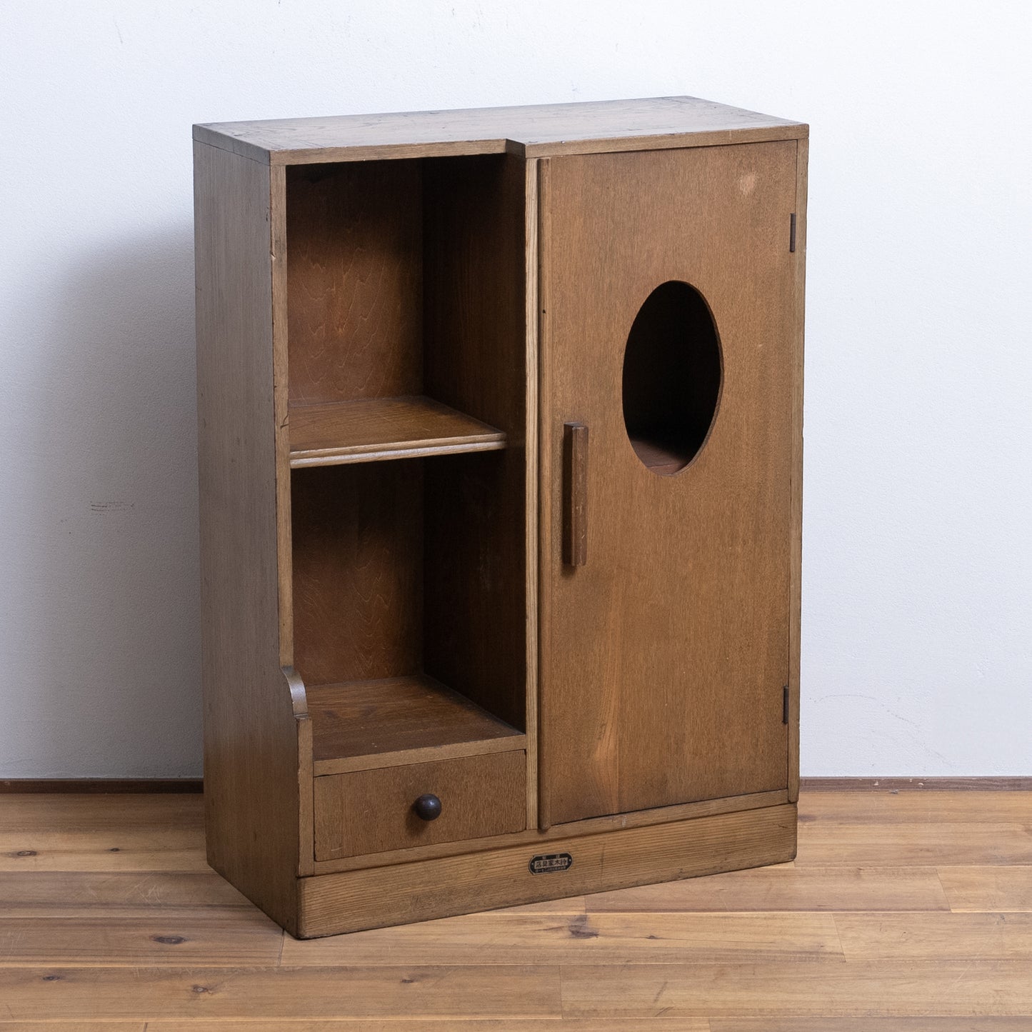 Japanese Antique Cabinet (Kutsubako) NIPPONDO