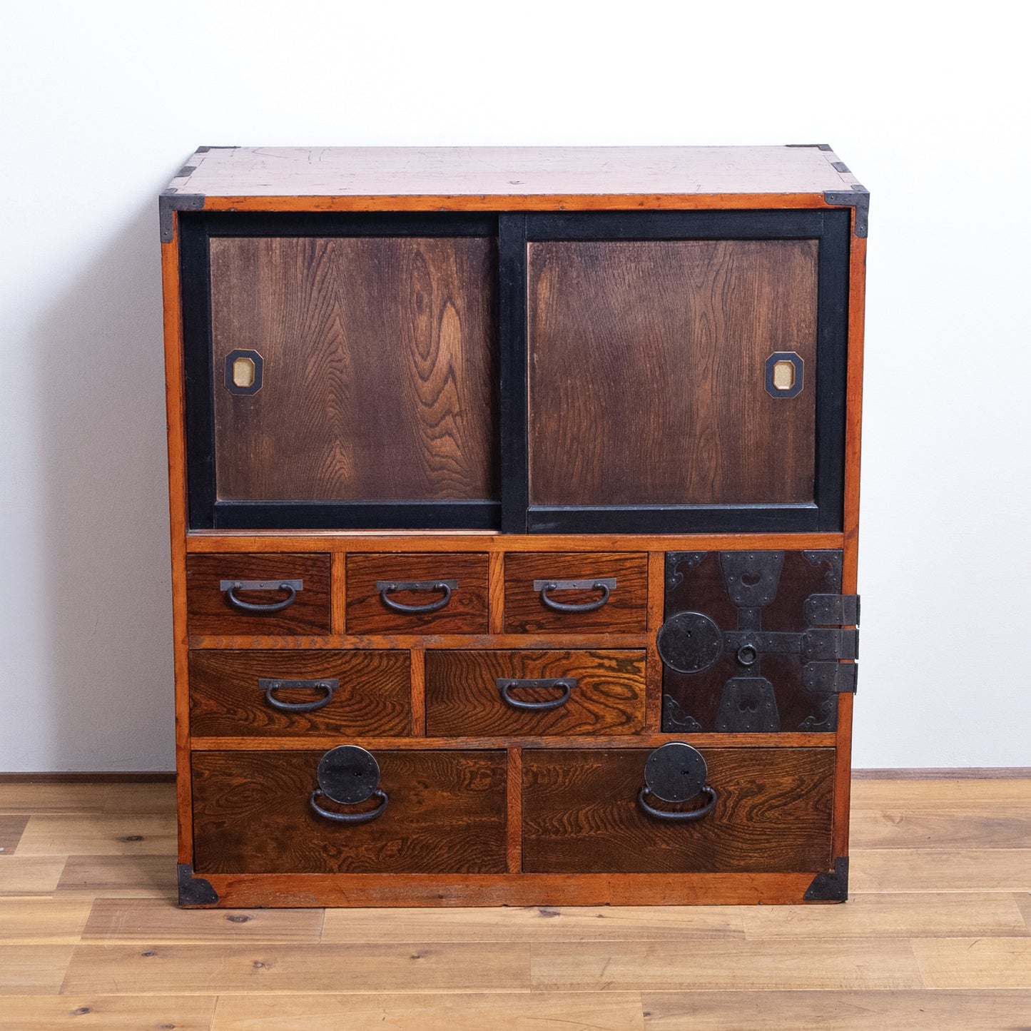 Japanese Antique Room Chest (Heya Todana) NIPPONDO