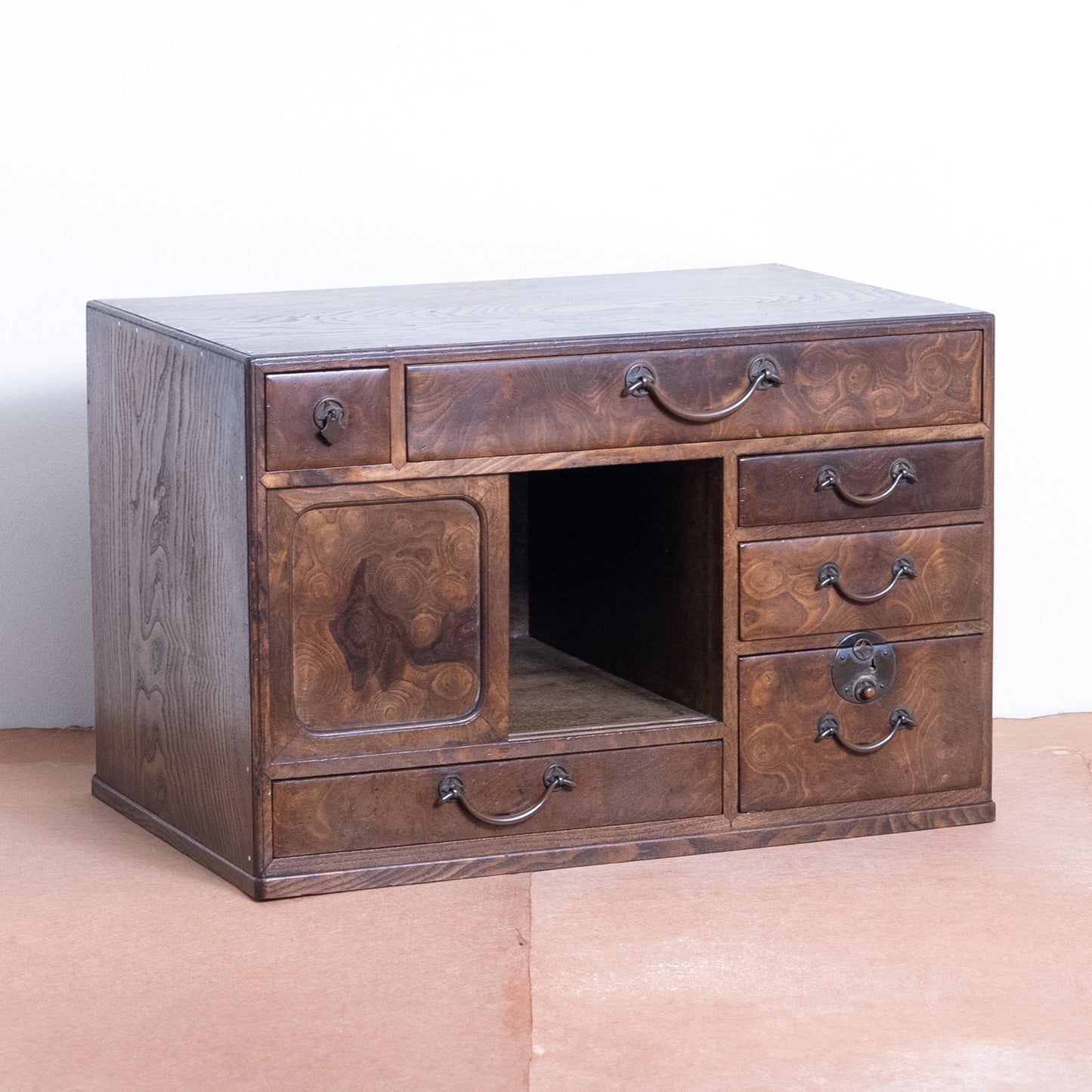 Japanese Antique The Zelkova Wood Grain Miniature Chest (Keyaki Tama-moku Tansu) NIPPONDO