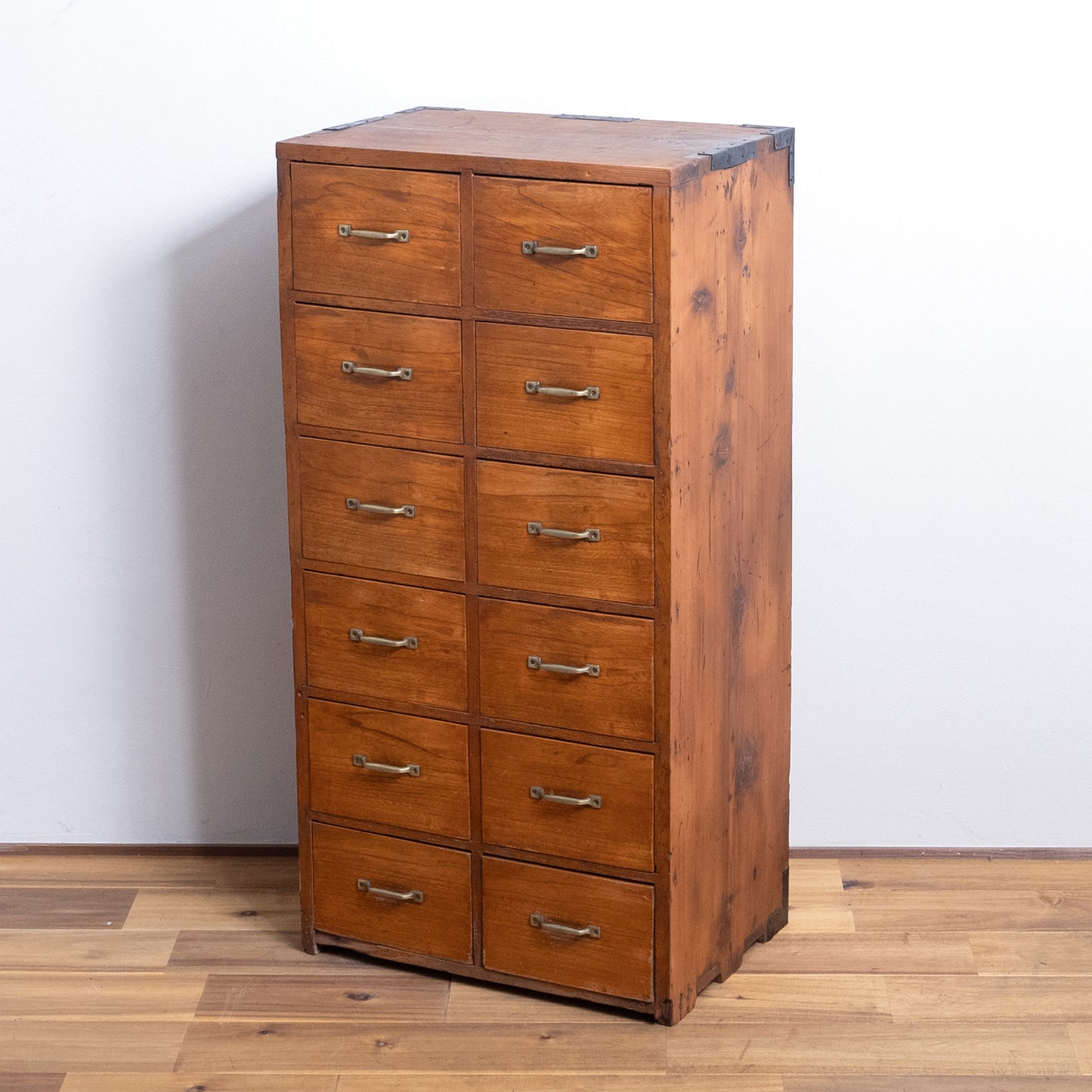 Japanese Antique Drawer (12hi kohikidashi) NIPPONDO