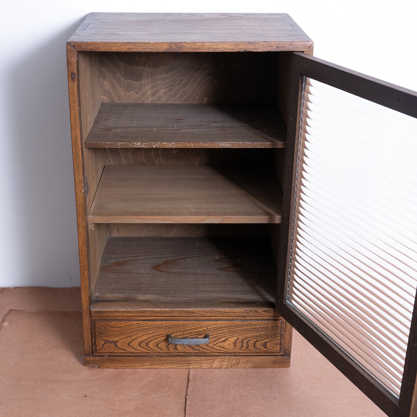 Japanese Antique Ribbed Glass Cupboard with drawers (Grasu Tana) NIPPONDO