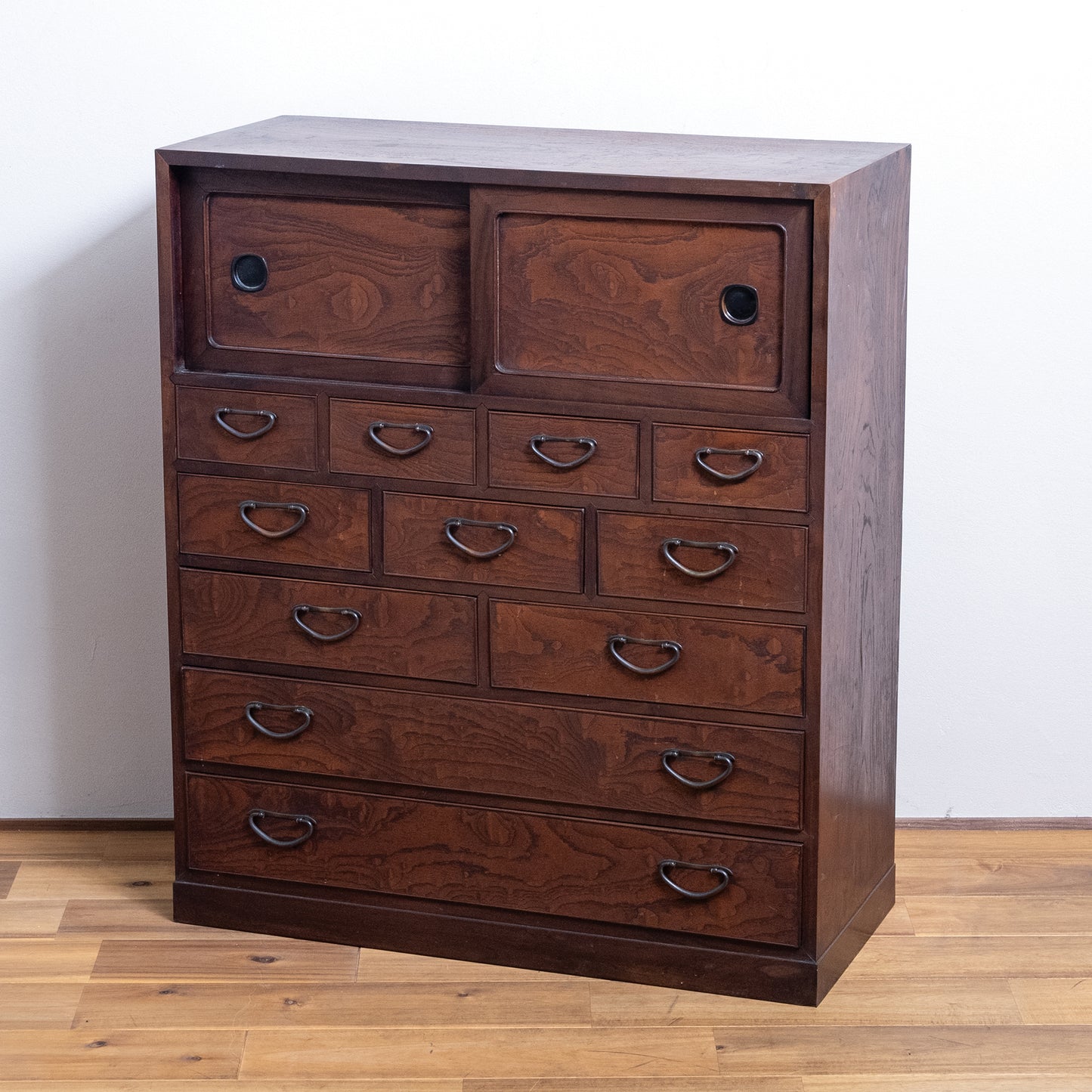Japanese Antique Room Chest (Hikidashi Tansu) NIPPONDO