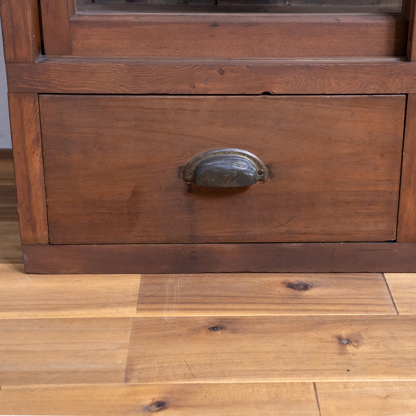 Japanese Antique Glass Cupboard  NIPPONDO