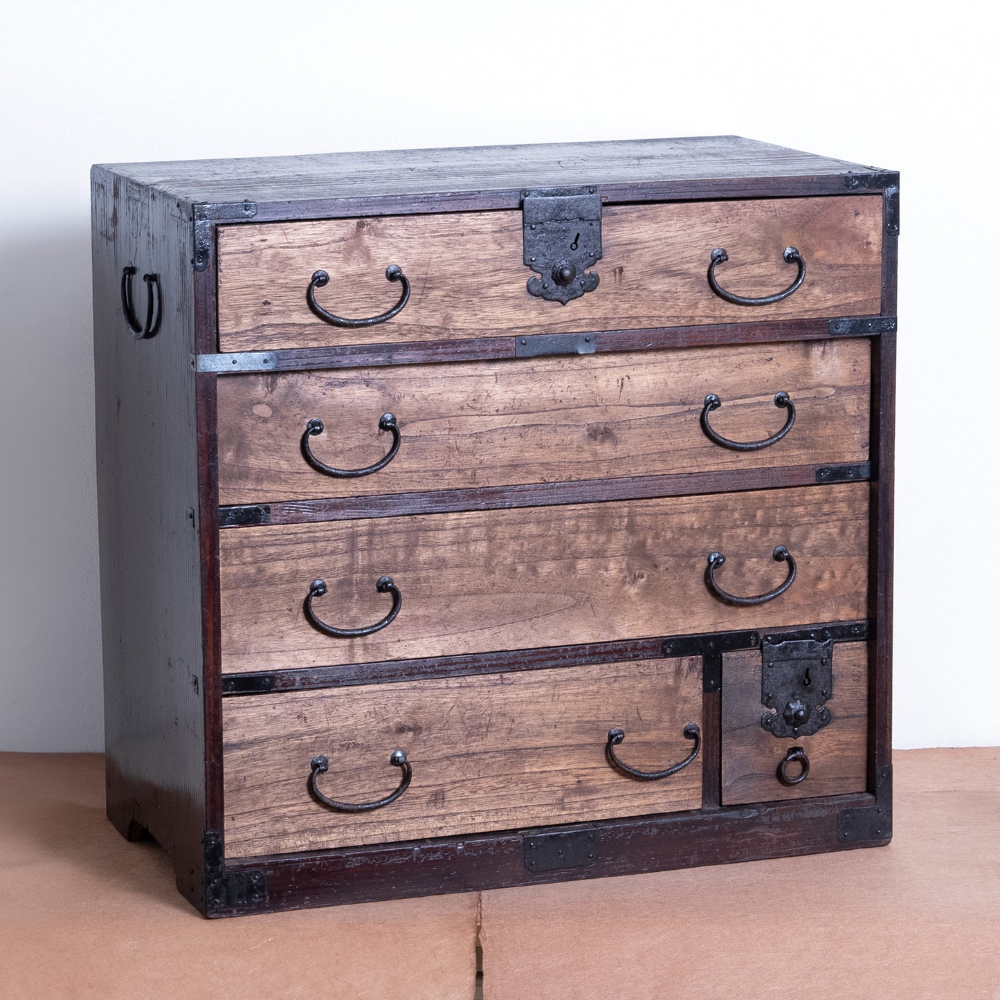 Japanese Antique Tansu Chest (Tansu)  NIPPONDO