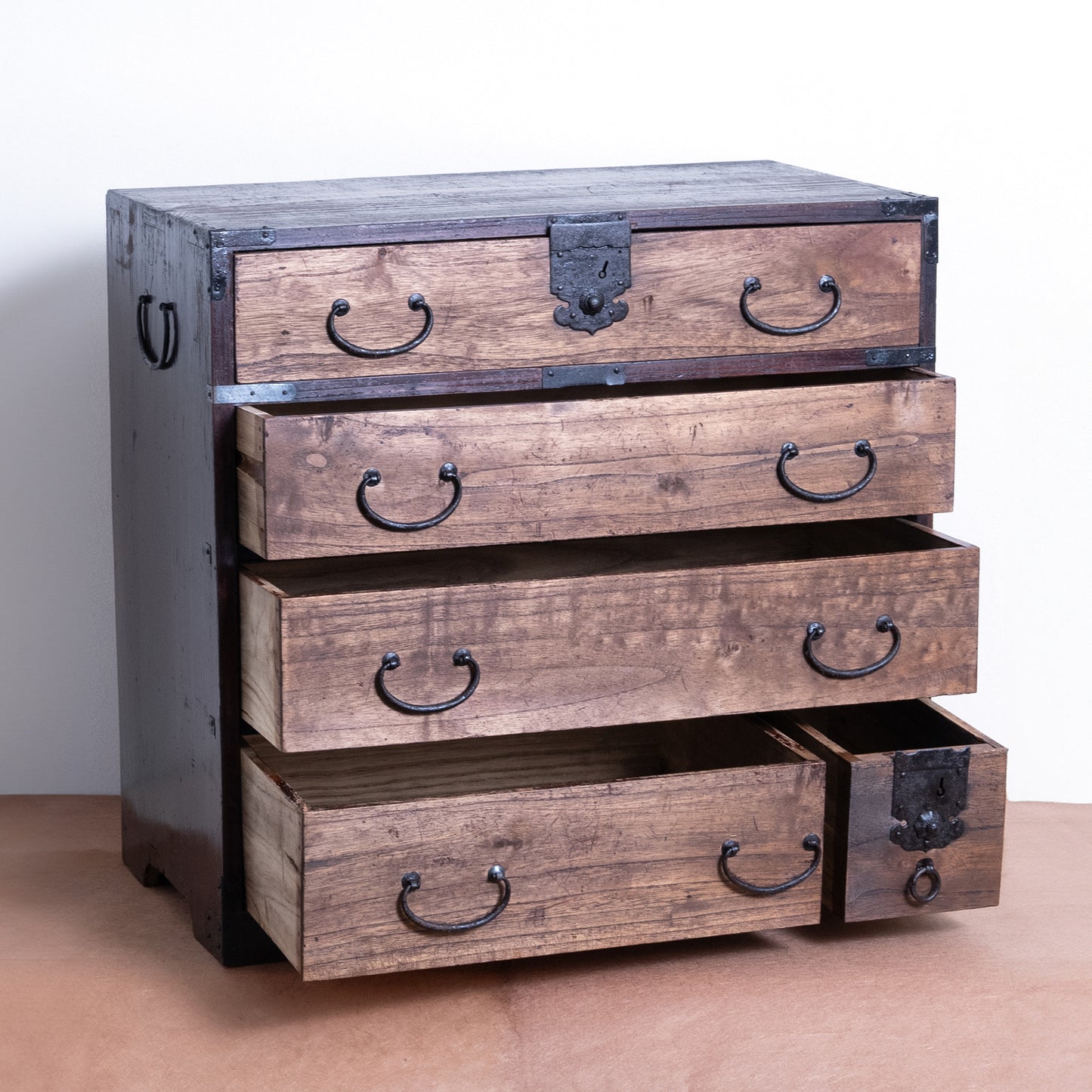 Japanese Antique Tansu Chest (Tansu)  NIPPONDO