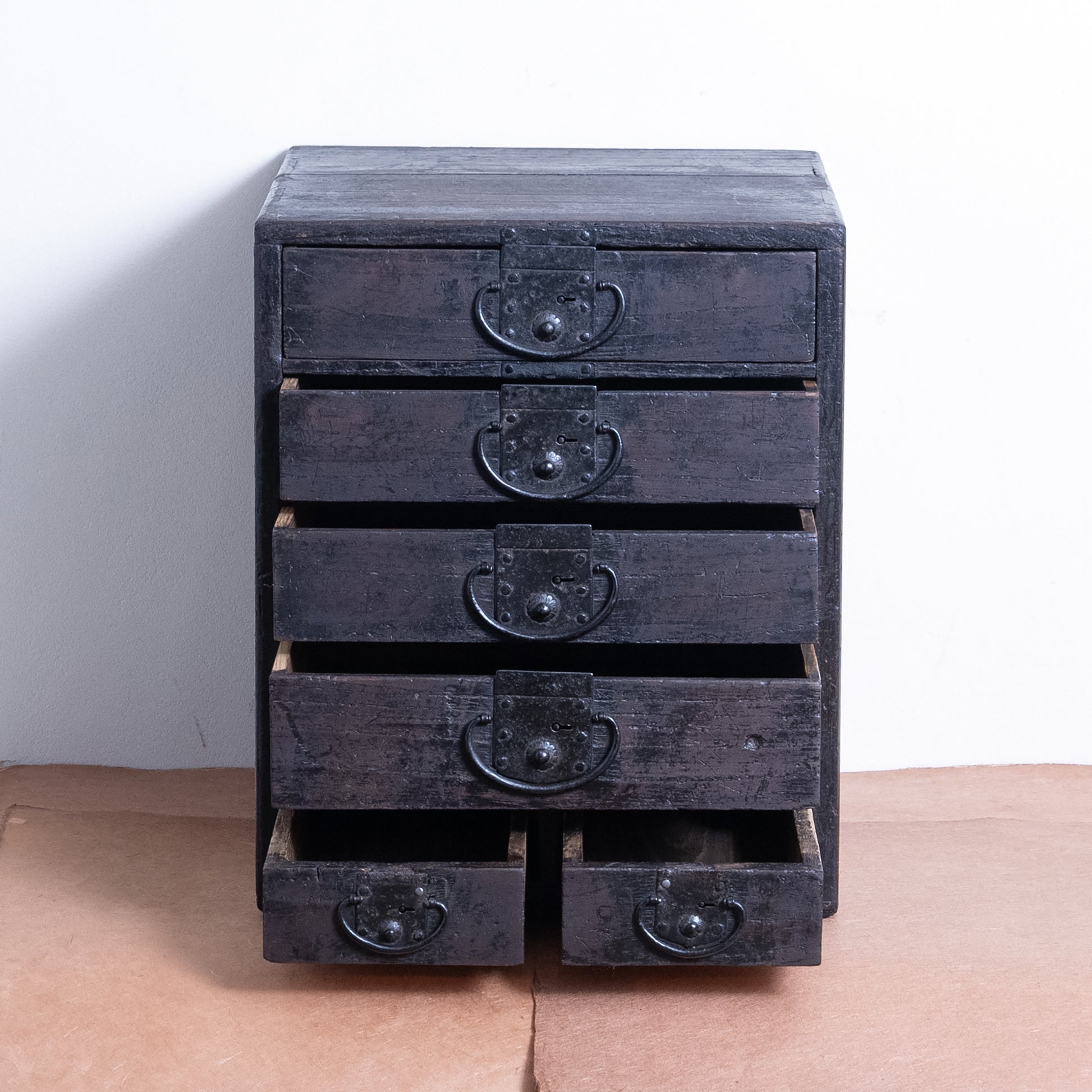 Japanese Antique Small Drawer (Kohikidashi)  NIPPONDO