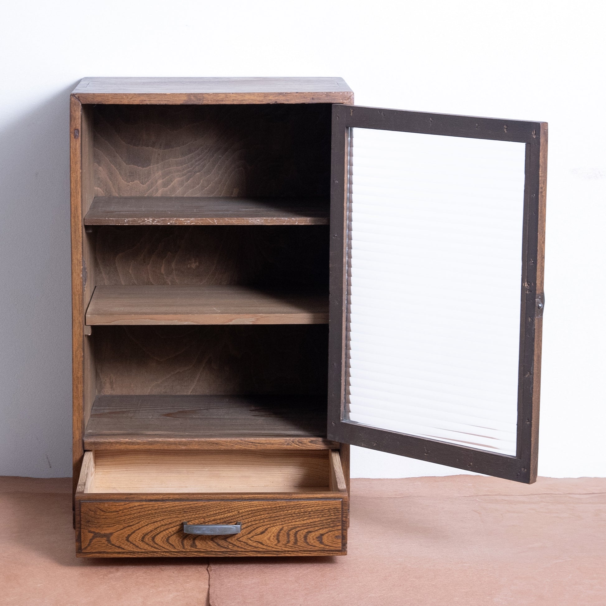 Japanese Antique Ribbed Glass Cupboard with drawers (Grasu Tana)  NIPPONDO