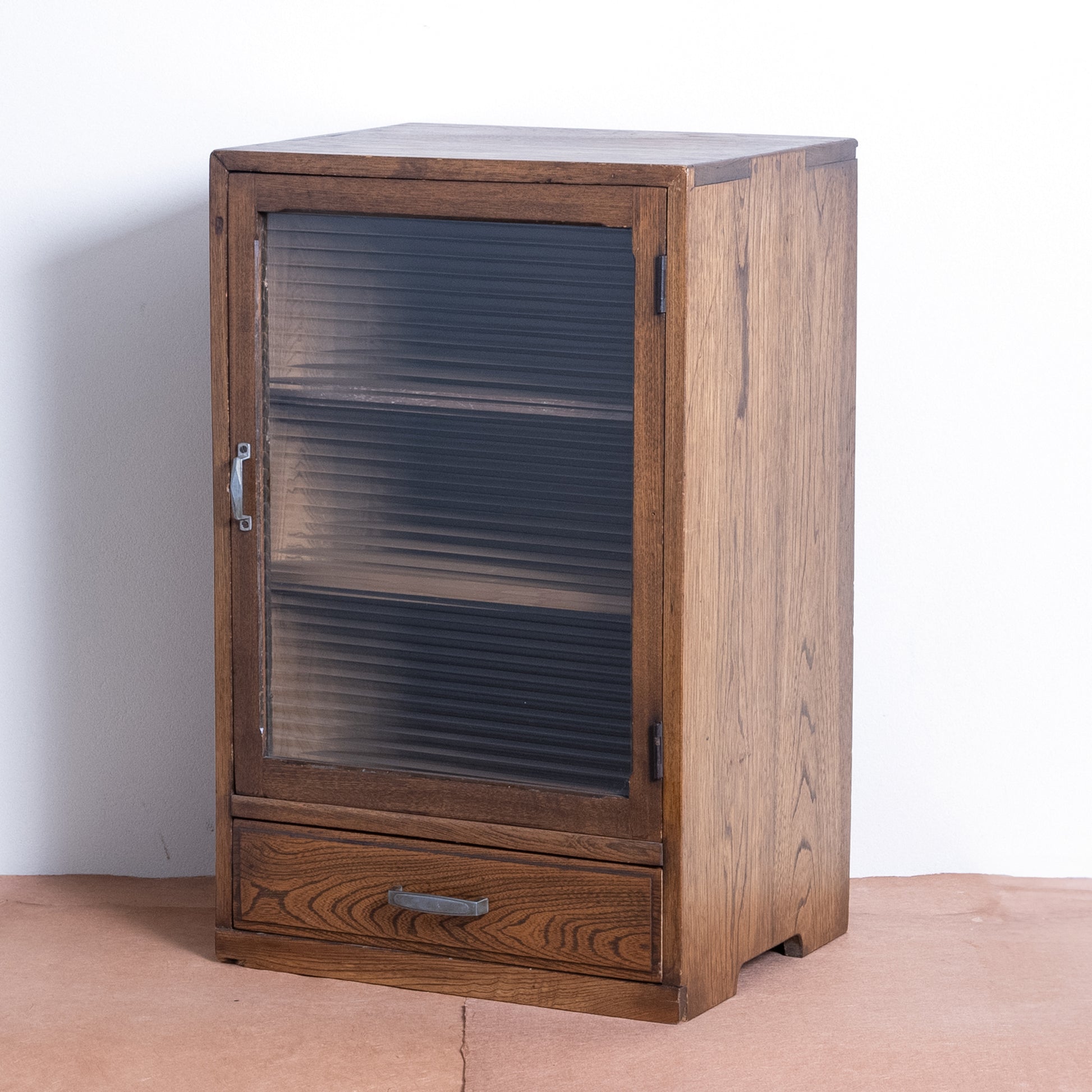 Japanese Antique Ribbed Glass Cupboard with drawers (Grasu Tana)  NIPPONDO