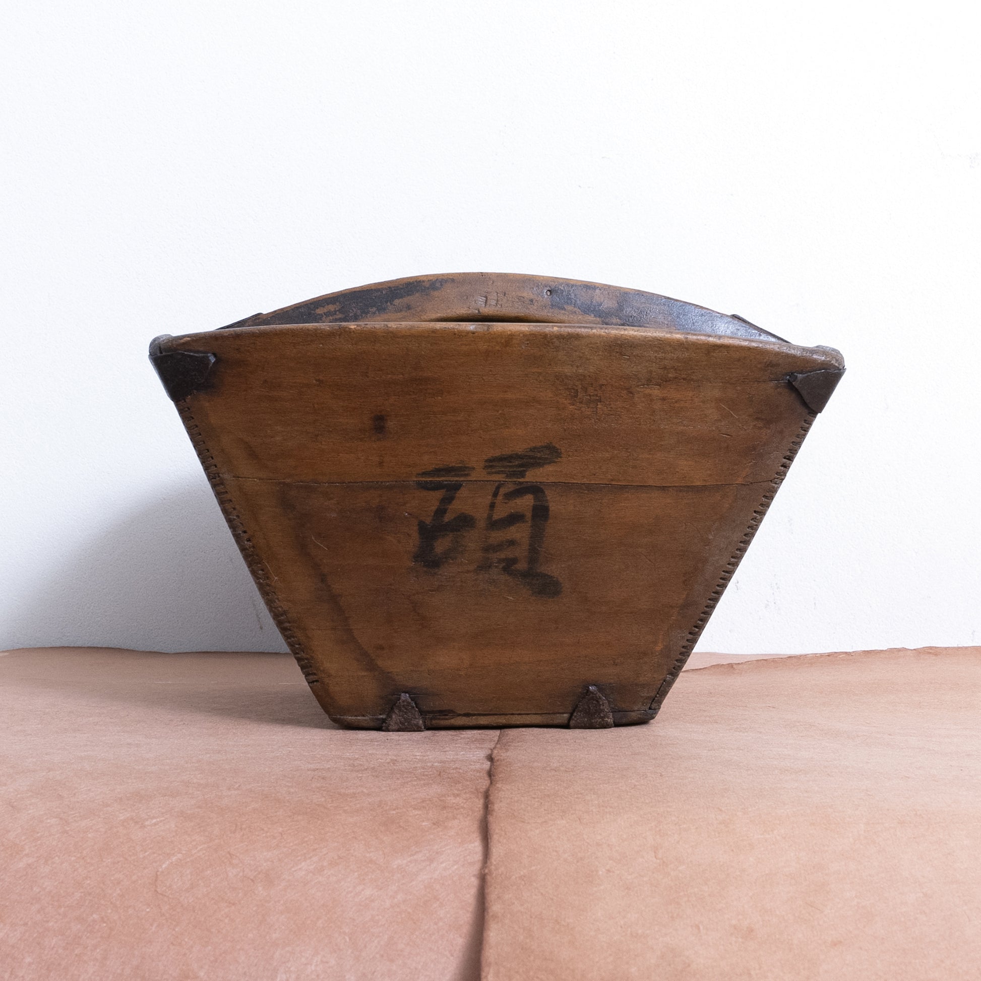 Japanese Antique Container (Monoire)  NIPPONDO