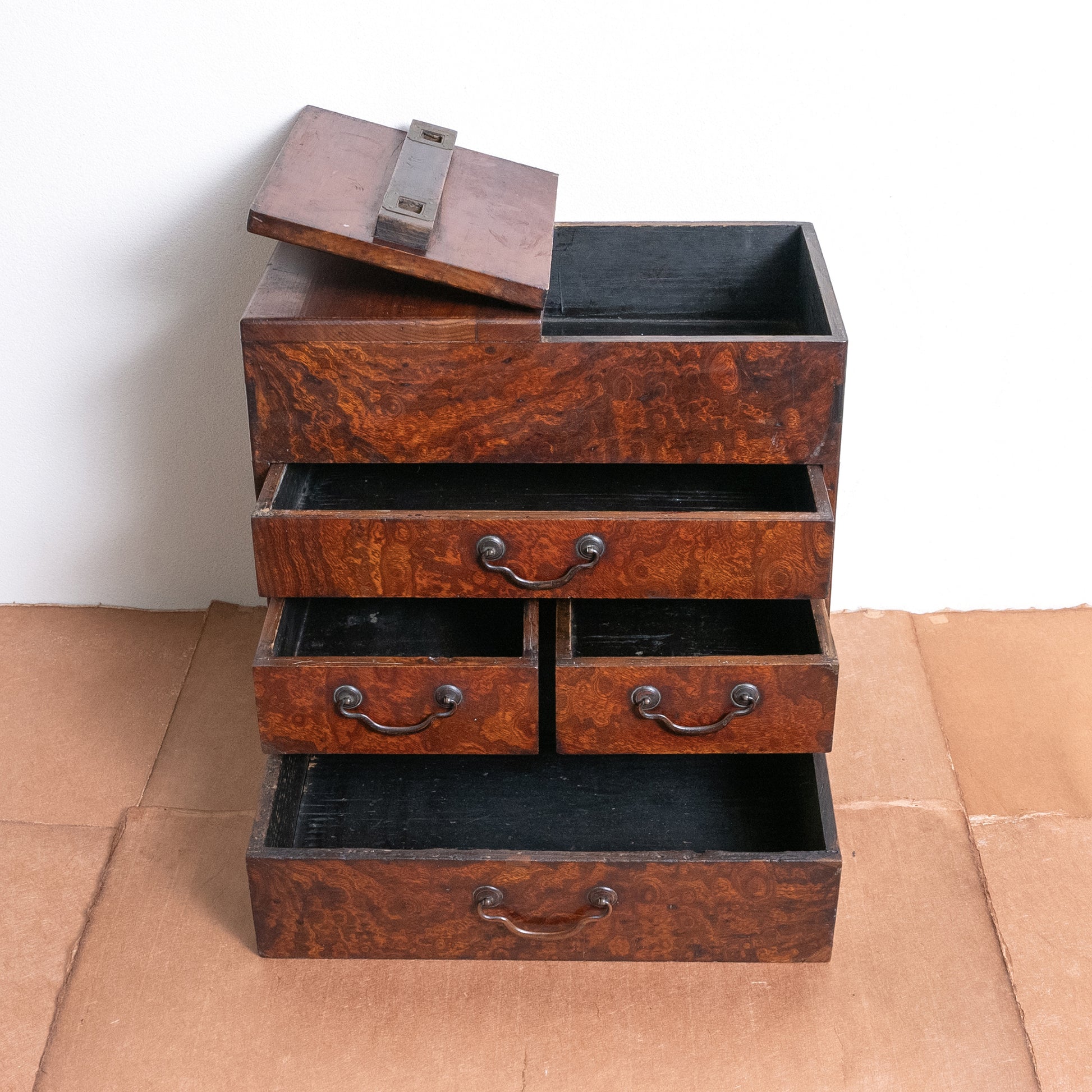 Japanese Antique Sewing Box (Saihoubako)  NIPPONDO