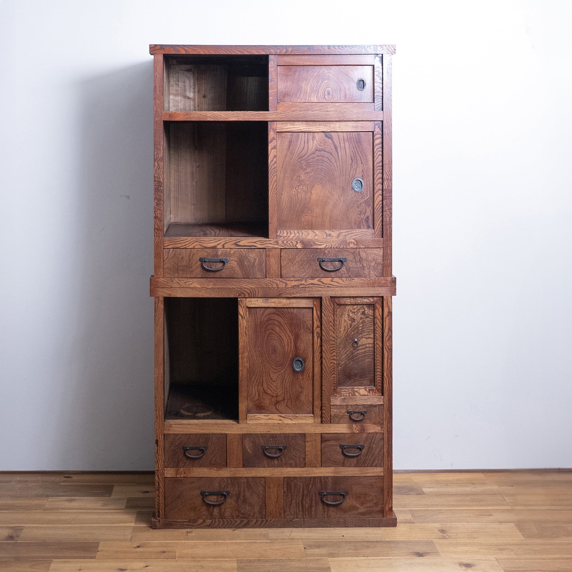 Japanese Antique Cupboard (Mizuya Tansu)  NIPPONDO