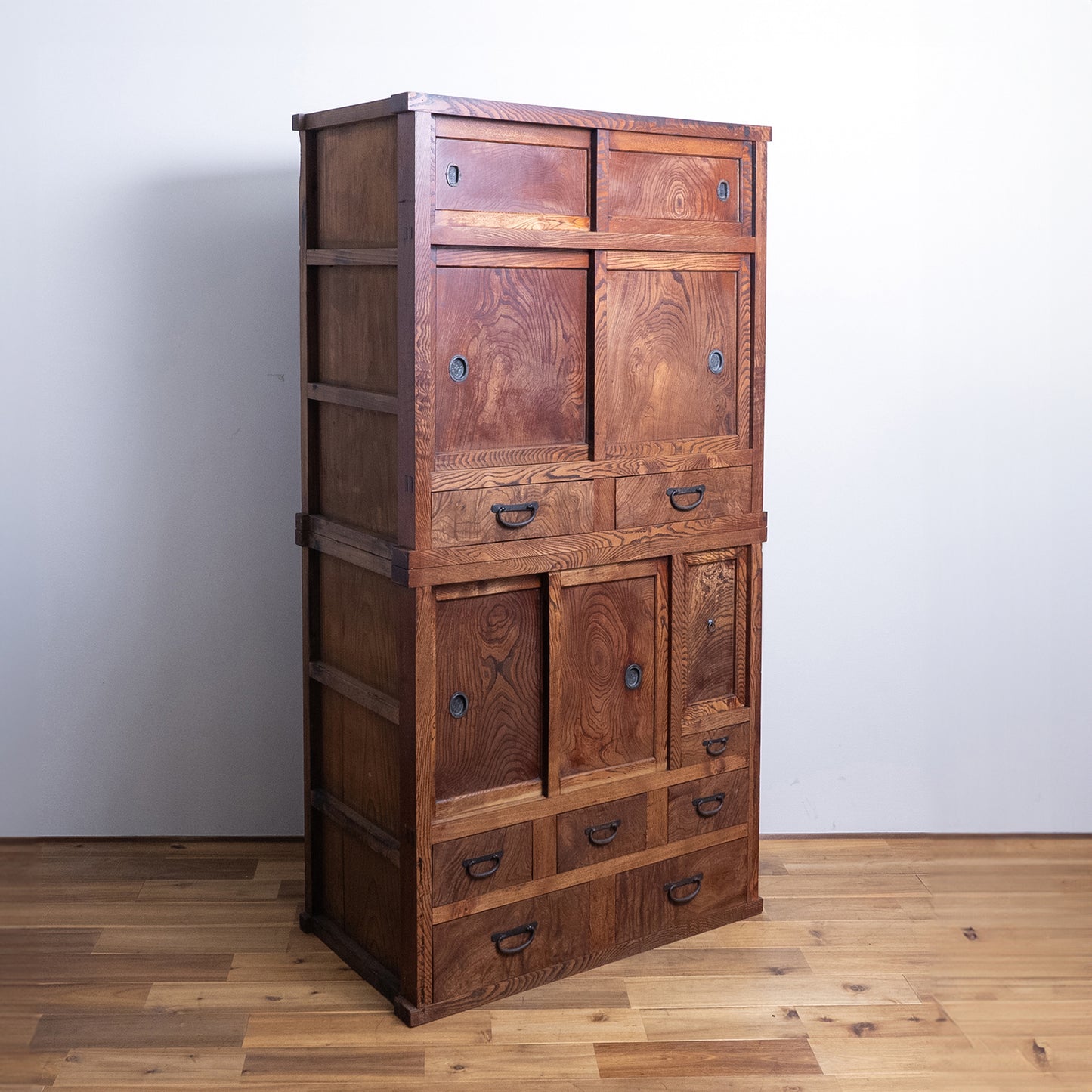 Japanese Antique Cupboard (Mizuya Tansu)  NIPPONDO