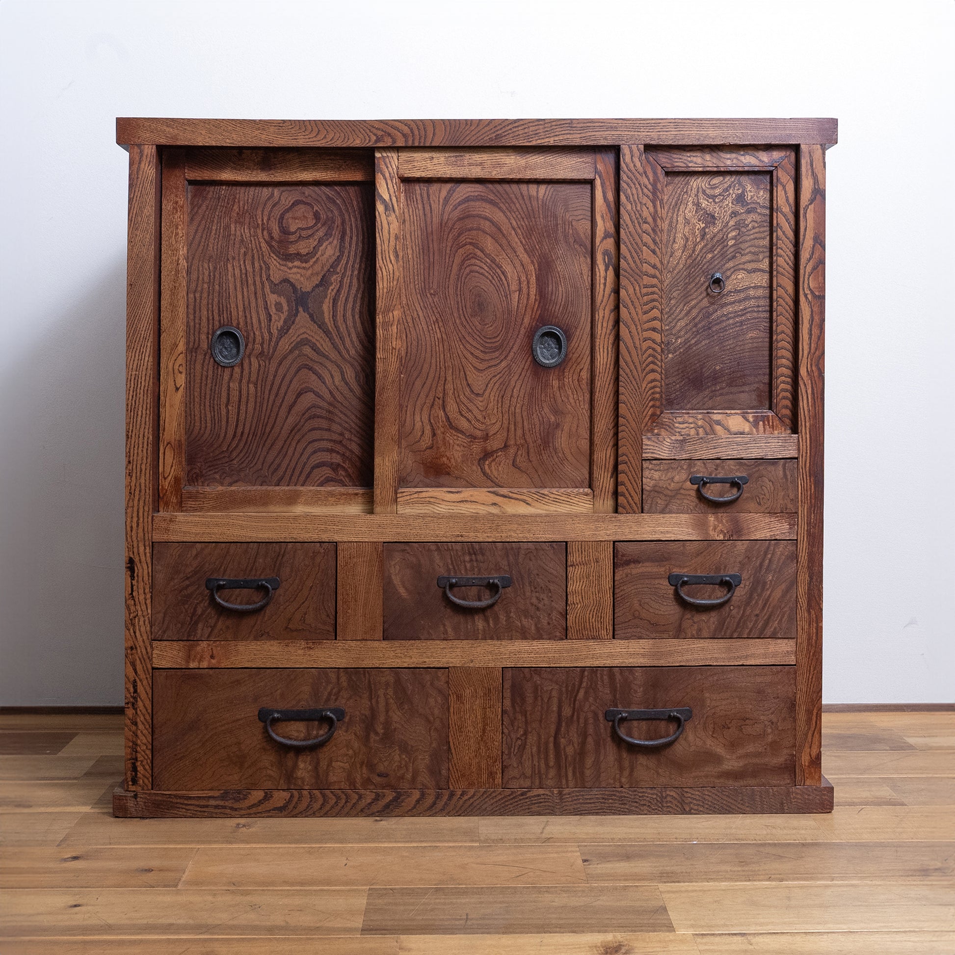 Japanese Antique Cupboard (Mizuya Tansu)  NIPPONDO