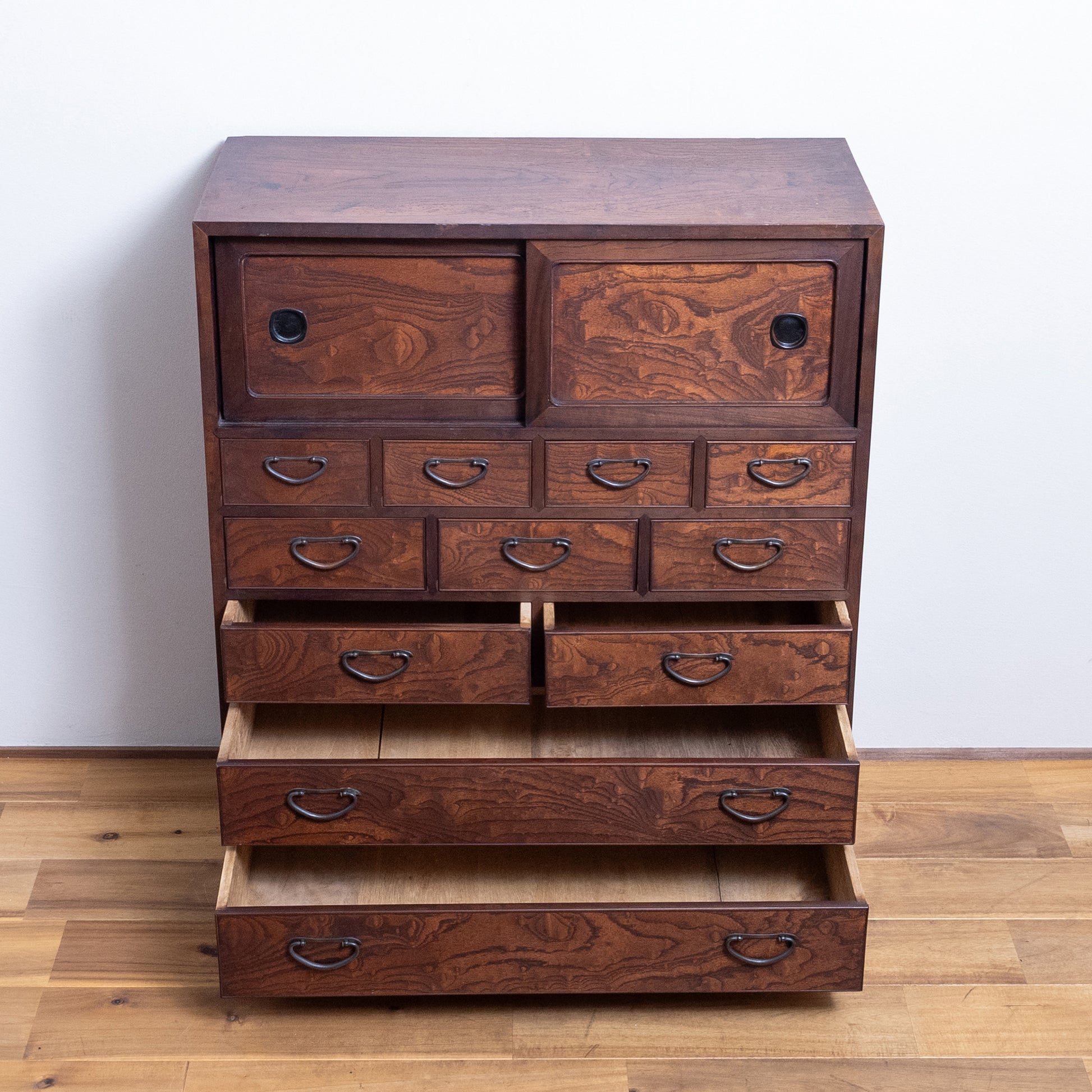 Japanese Antique Room Chest (Hikidashi Tansu)  NIPPONDO