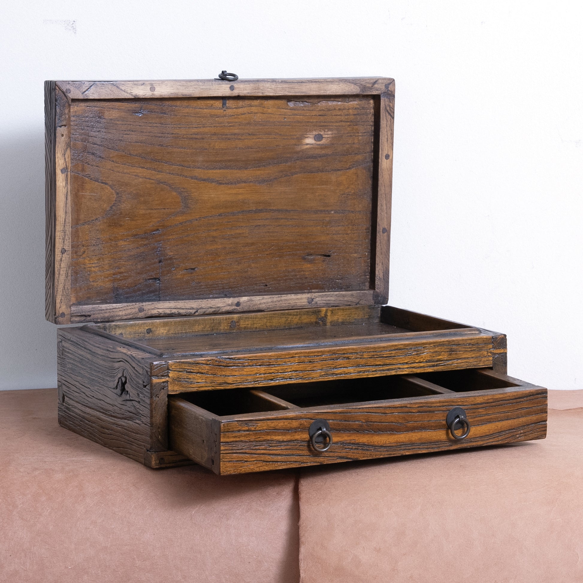 Japanese Antique Accessory Box  NIPPONDO