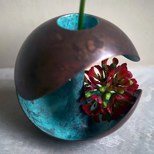 Flower vase [POLAR]（brown verdigris）  NIPPONDO