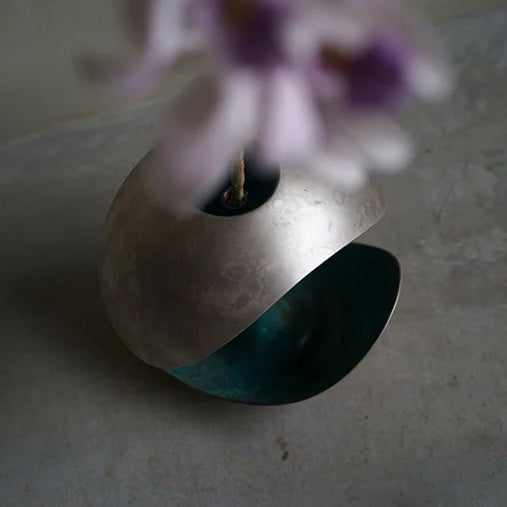 Flower vase [POLAR]（silver verdigris）  NIPPONDO